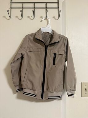 Bundle of 2 Boys Lightweight Jackets - Tan & Brown - Size 5T